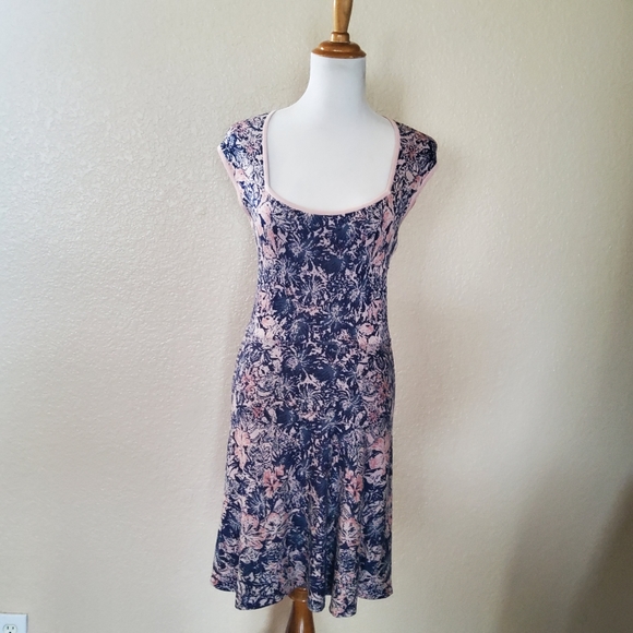 BCBGMAXAZRIA Floral Print Silk Cotton A-Line Mini Dress M New - Picture 1 of 7